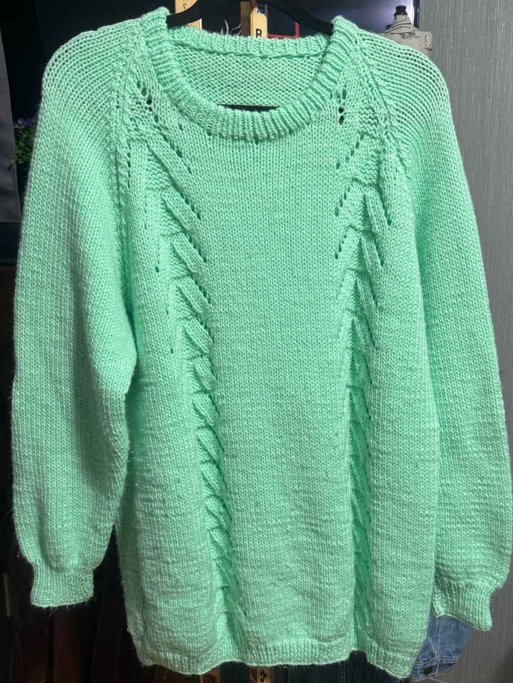 Vintage Handcrafted Mint Green Cable Knit Crewneck Sweater Size L/XL